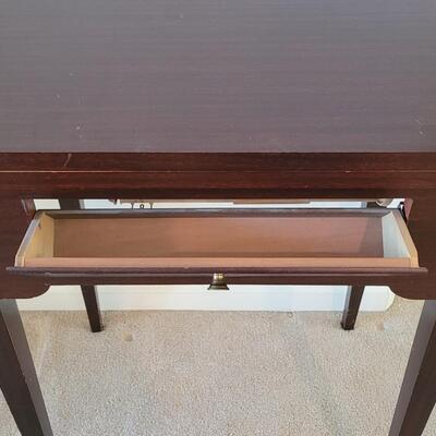 Lot 234: Vintage Singer 301A in Sewing Cabinet 