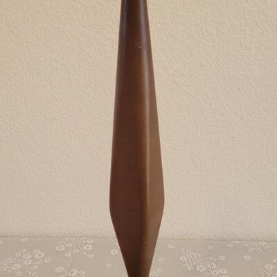 Lot 237: Mid Century Modern Walnut and Brass Lamp #2