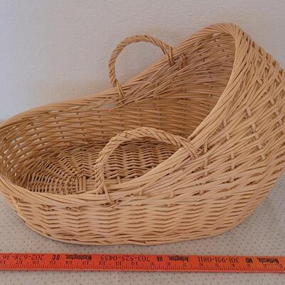 Lot 240: Baby Doll Basket Bassinet 