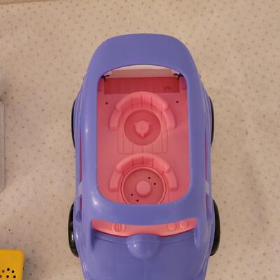 Lot 242: Little People Toys