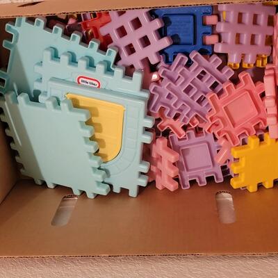 Lot 246: Box of Little Tikes Blocks