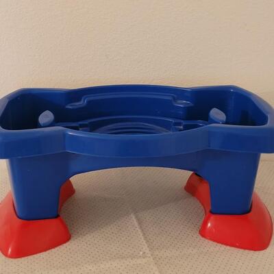 Lot 250: Mega Bloks Table