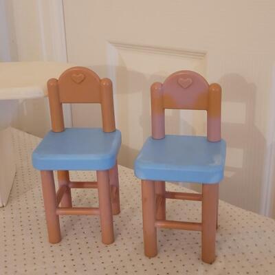 Lot 251: Little Tikes Little Doll Furniture 