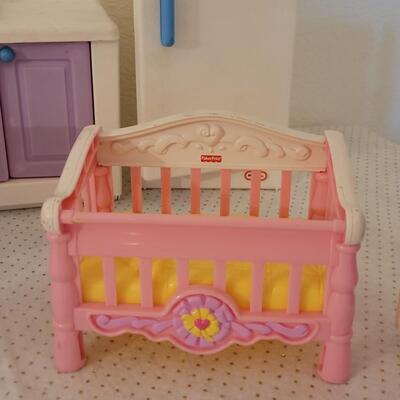 Lot 251: Little Tikes Little Doll Furniture 