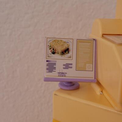 Lot 253: Barbie & Other Grocery Store Items