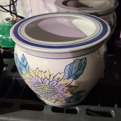Asian Vase 7"T x 8"W  - Item #197