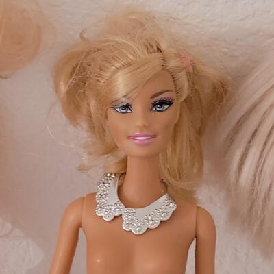 Lot 256: Barbie Lot