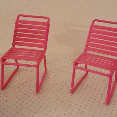 Lot 258: Vintage Barbie Accessories- Chairs, Grill, TV