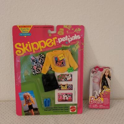 Lot 263: Vintage Unopened Skipper Doll Clothes and Barbie Accessories Pack