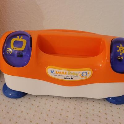 Lot 278: VTech V.Smile Baby Infant Development System