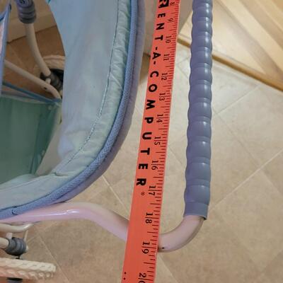 Lot 281: Baby Doll Double Stroller 