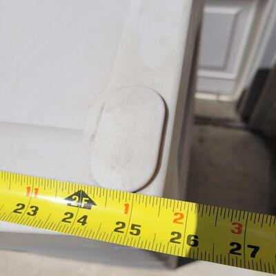 Lot 283:  4 Drawer Storage Container