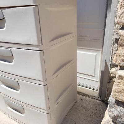 Lot 283:  4 Drawer Storage Container