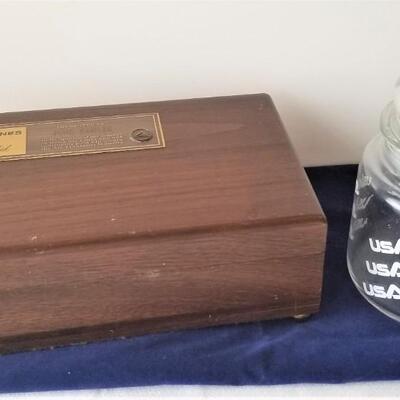 Lot #267  Airline Lot - "Flying Orchid" Delta Airlines box & USAIR Glass Canister