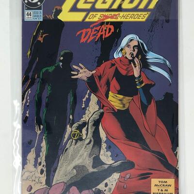 DC, Projecta Returns LEGION OF SUPER dead HEROS, 44 