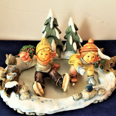 Lot #283  HUMMEL Lot "Icy Adventures"