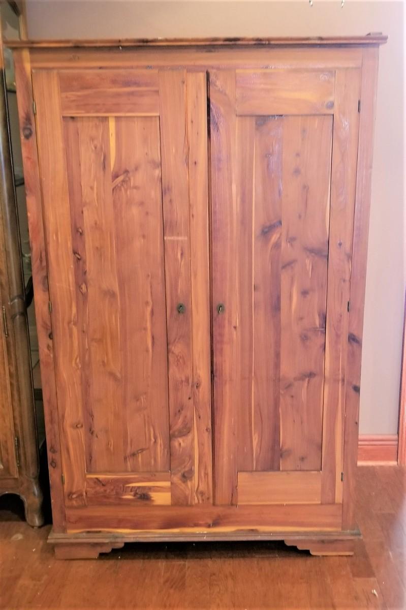 Lot 284 Vintage Cedar Armoire/Chiffarobe with Two Keys