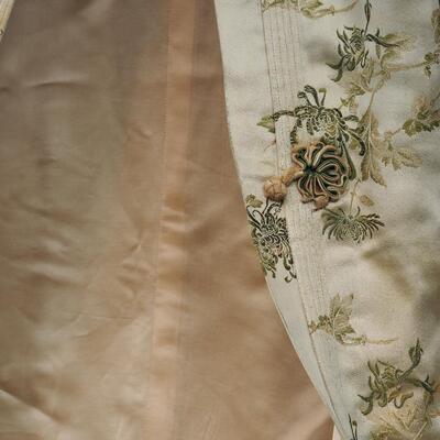 Lot 102 Silk  Chinese Vintage long coat over 60 years old
