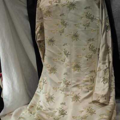 Lot 102 Silk  Chinese Vintage long coat over 60 years old