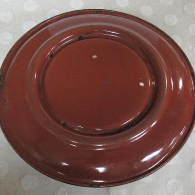 Unusual Brown and Gray Graniteware Bowl With Attached Underplate