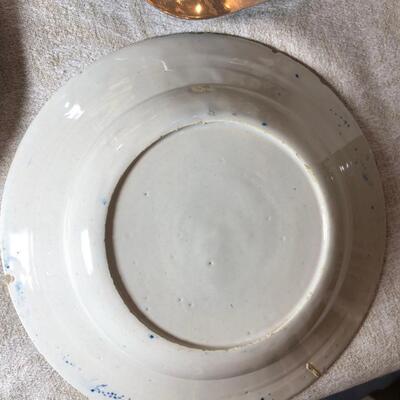 Lot 98 Collectible plates, Chinese soup spoons ceramic, casserole holder.