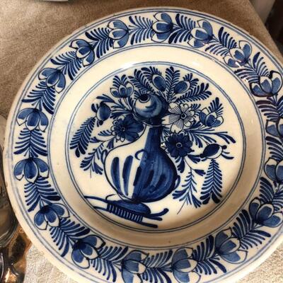 Lot 98 Collectible plates, Chinese soup spoons ceramic, casserole holder.