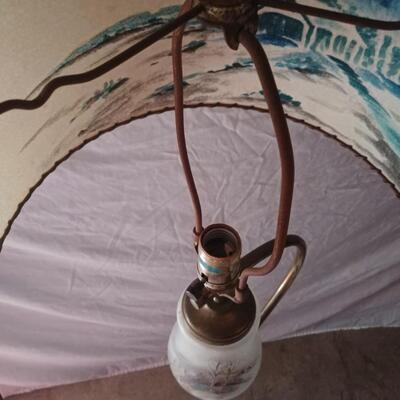 Painted shade lamp