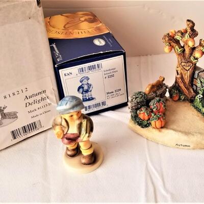 Lot #324  HUMMEL 2 piece Set - Autumn Delights