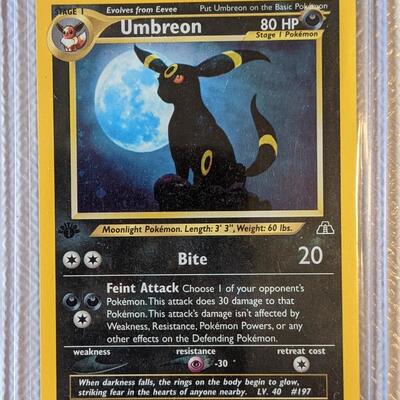 Pokemon card: Umbreon | First Edition Holographic Neo Genesis (13/75)