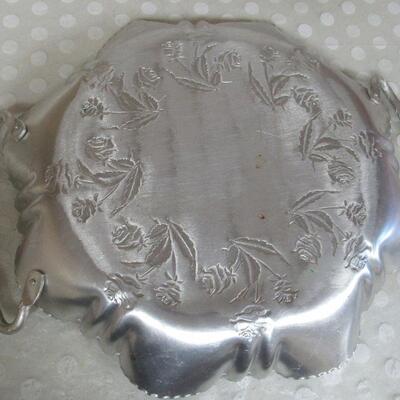 Aluminum Serving Tray Hand Wrought Floral Design Etched In Farber Shlevin #1821