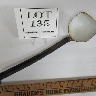 Flat End Graniteware Ladle 