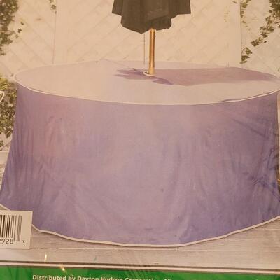 Lot 19: New Tablecloths 