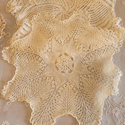 Lot 25: Handmade Doily Lot