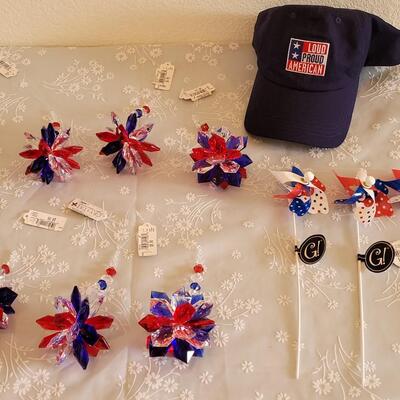 Lot 36: 4th of July Decorations and Hat