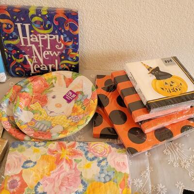 Lot 39: Disposable Plates Napkins, Coasters, Tablecloth and Flatware 