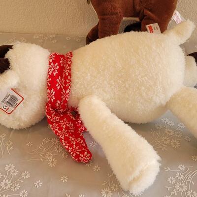 Lot 45: Animated Rudolph and Gund Aspen Reindeer 