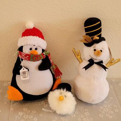 Lot 48: (2) Ganz Snowman & Snowman Tumbleweed