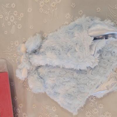 Lot 63: Baby's 1st Gift Set, Photo Album and Super Soft Baby  Blanket Toy
