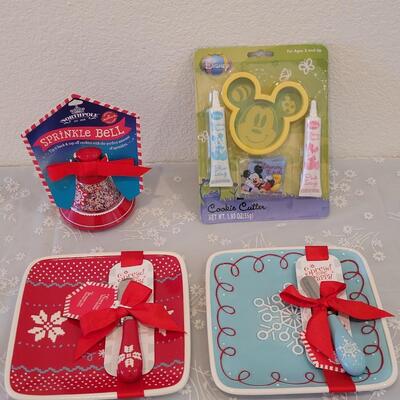 Lot 64: (2) Holiday Plates with Spreaders, Sprinkle Bell and Mickey Cookie Set