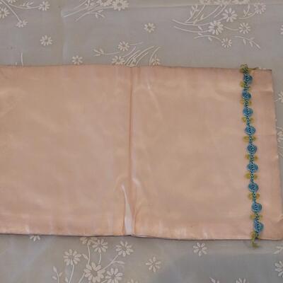 Lot 70: Vintage Hawaiian Mother Small Cover