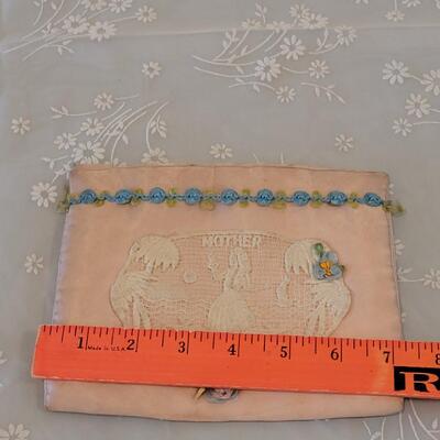 Lot 70: Vintage Hawaiian Mother Small Cover