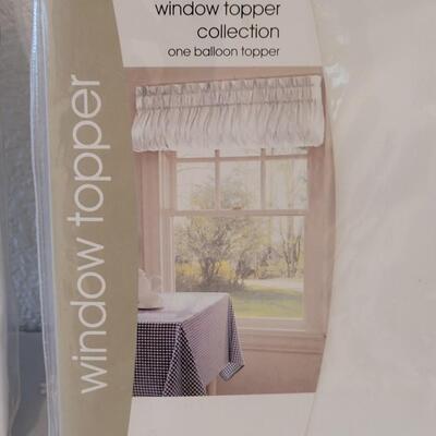 Lot 72: (2) Window Toppers