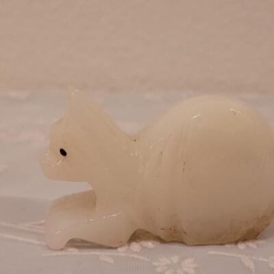 Lot 77: Miniature Stone & Glass Kitties 