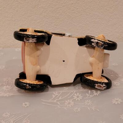 Lot 78: Vintage Ceramic Car