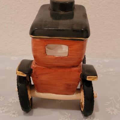 Lot 78: Vintage Ceramic Car