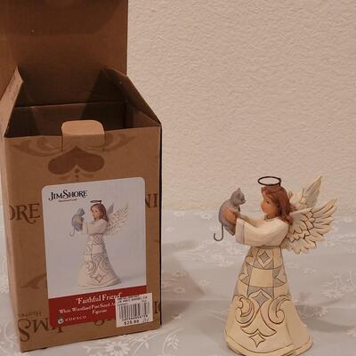 Lot 81: Jim Shores "Faithful Friend"