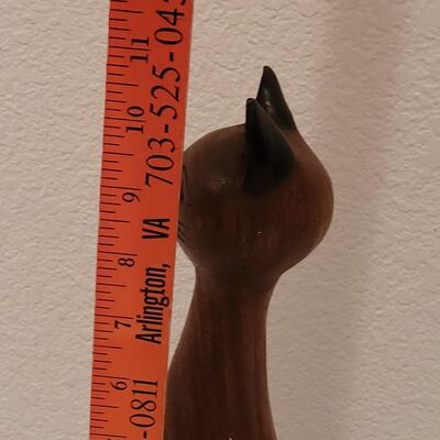 Lot 84: Mid Century Modern Wood Siamese Cat 