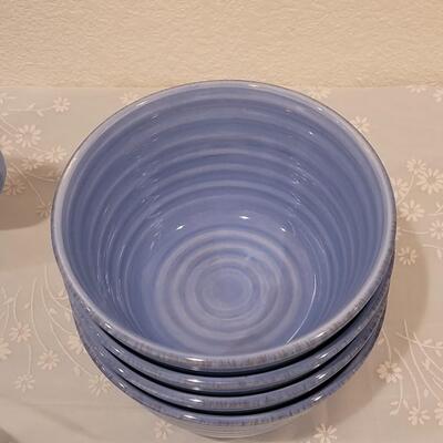Lot 89: Blue Ceramic Dish Set 