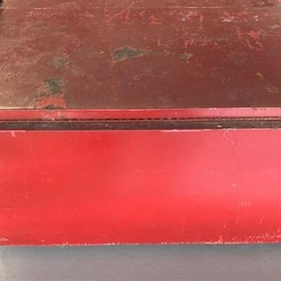 LOT#43G: Vintage Snap-on Tool Chest with Contents