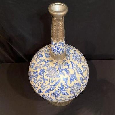 LOT#70LR: Contemporary Asian Style Vase